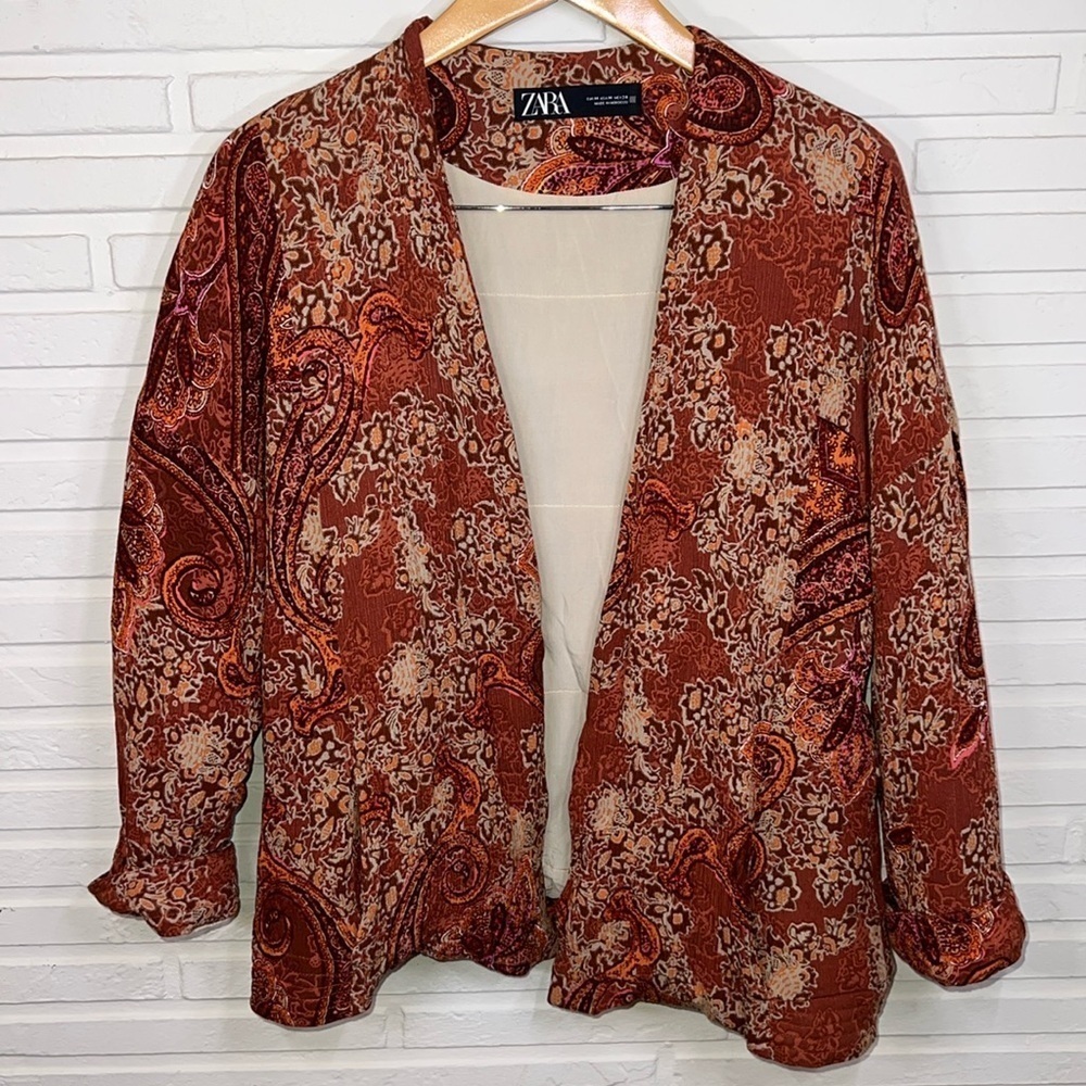 Zara Moroccan Inspired Paisley Printed Quilted Kimono , Women’s Size Medium